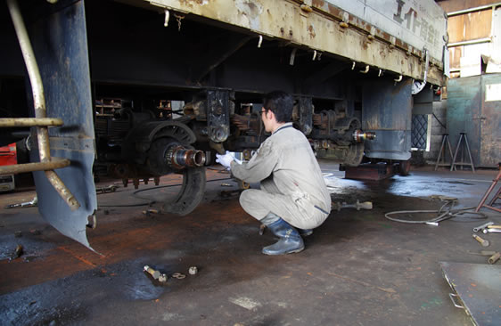 大島工場(日本海自動車工業射水支社)は富山県内でも有数の大型自動車(大型バス、大型トラックなど)の整備工場